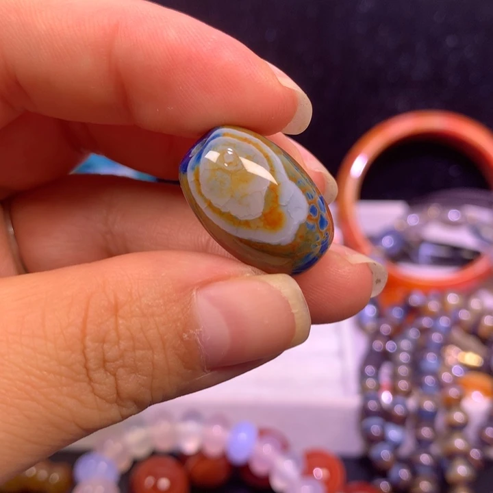 未镶嵌玛瑙/玉髓珠宝奇石