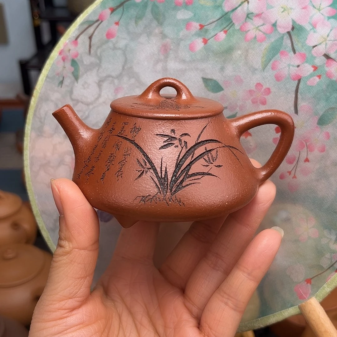 紫砂茶壶?****?手工制作