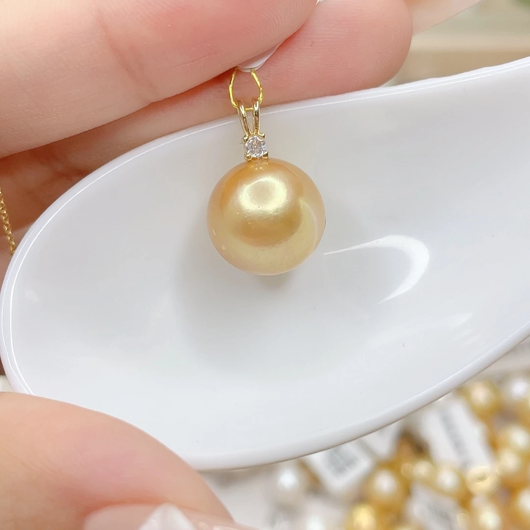 淡水珍珠未镶嵌吊坠(赠链)
