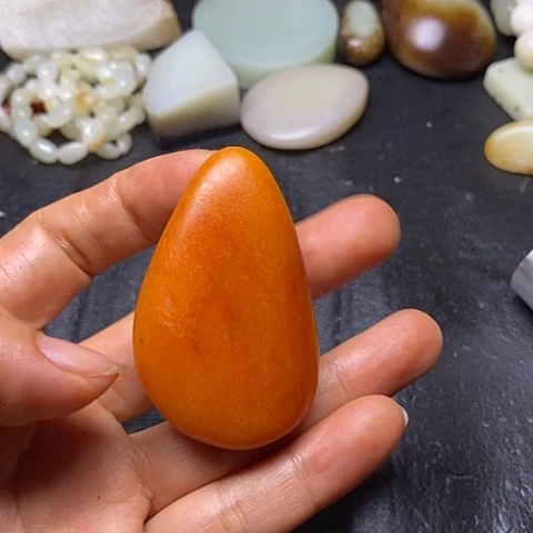 未镶嵌和田玉摆件