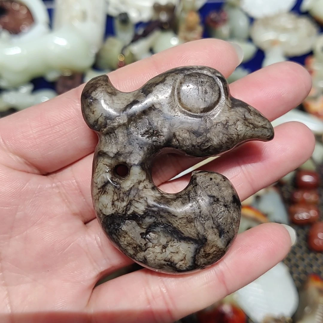 和田玉车挂未镶嵌