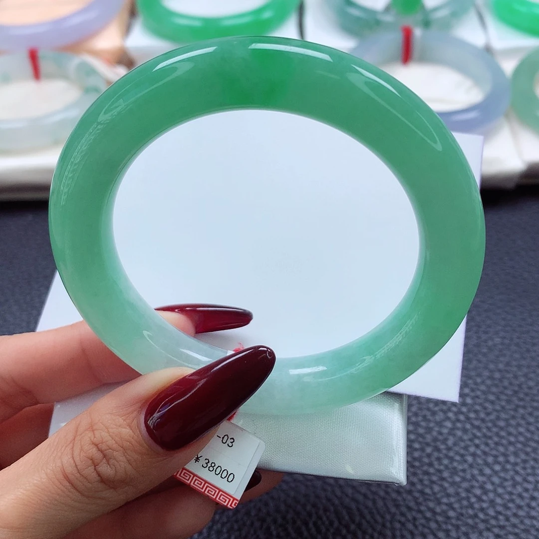 翡翠手镯未镶嵌55.56.57