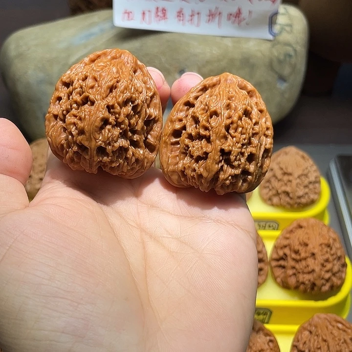 文玩核桃把件17号，41尺全品南疆石炮弹疆