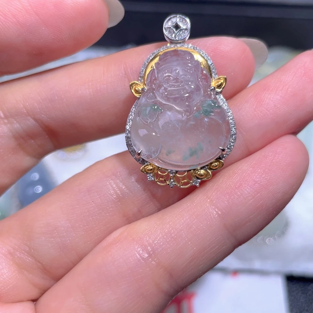 颈饰18K金镶嵌翡翠翡翠