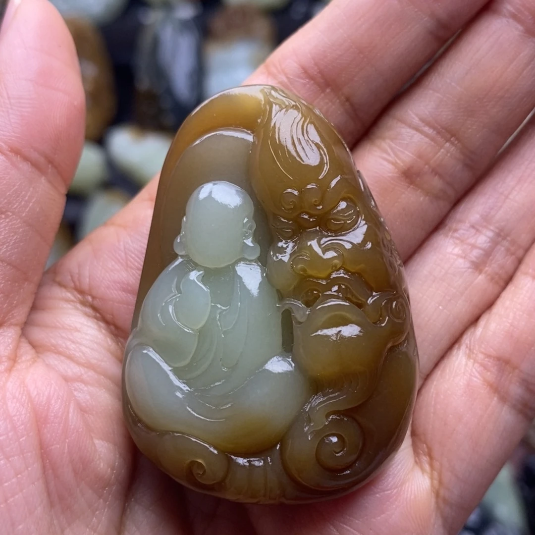 吊坠(不含链)未镶嵌和田玉（糖玉）