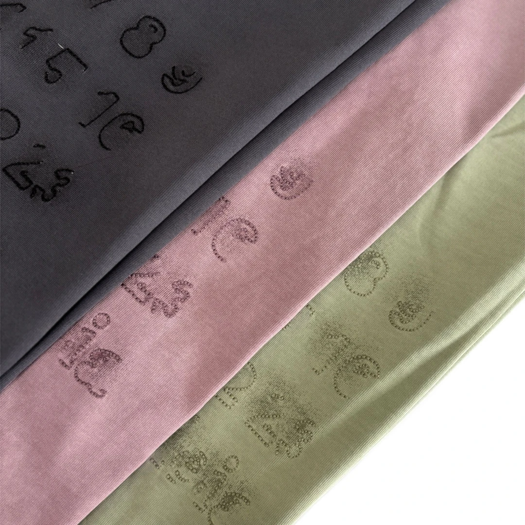 【8009】玛吉家日历立体万针刺绣糖果色新疆长绒棉T恤