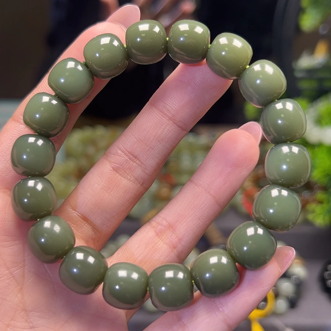 和田玉未镶嵌手串