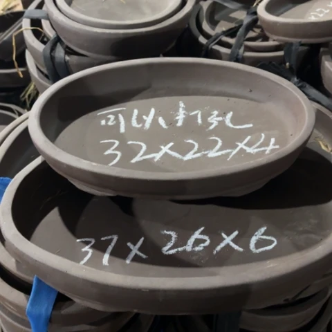 100-6。    微瑕。