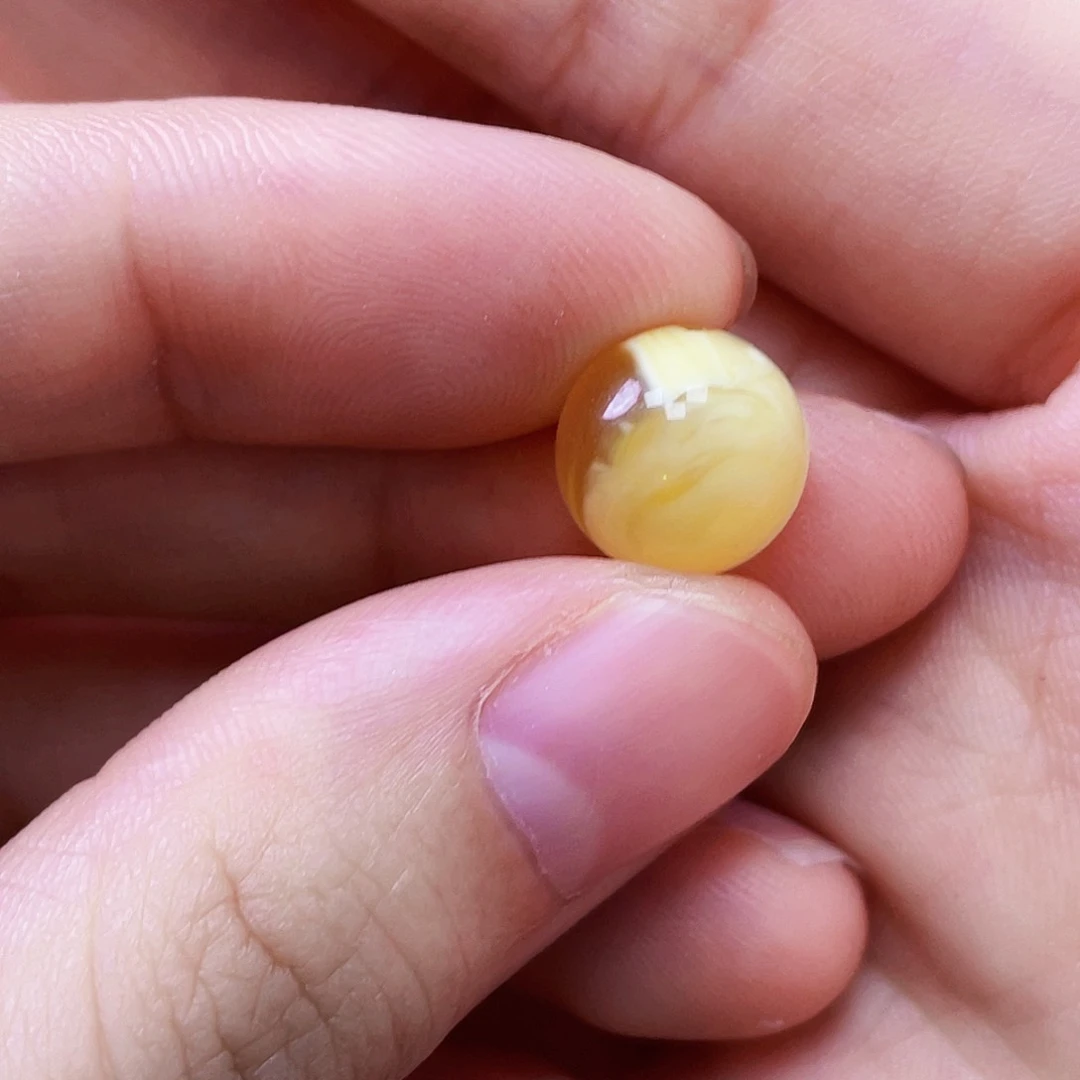 未镶嵌琥珀珠宝奇石10.1mm金白妖花 瑕