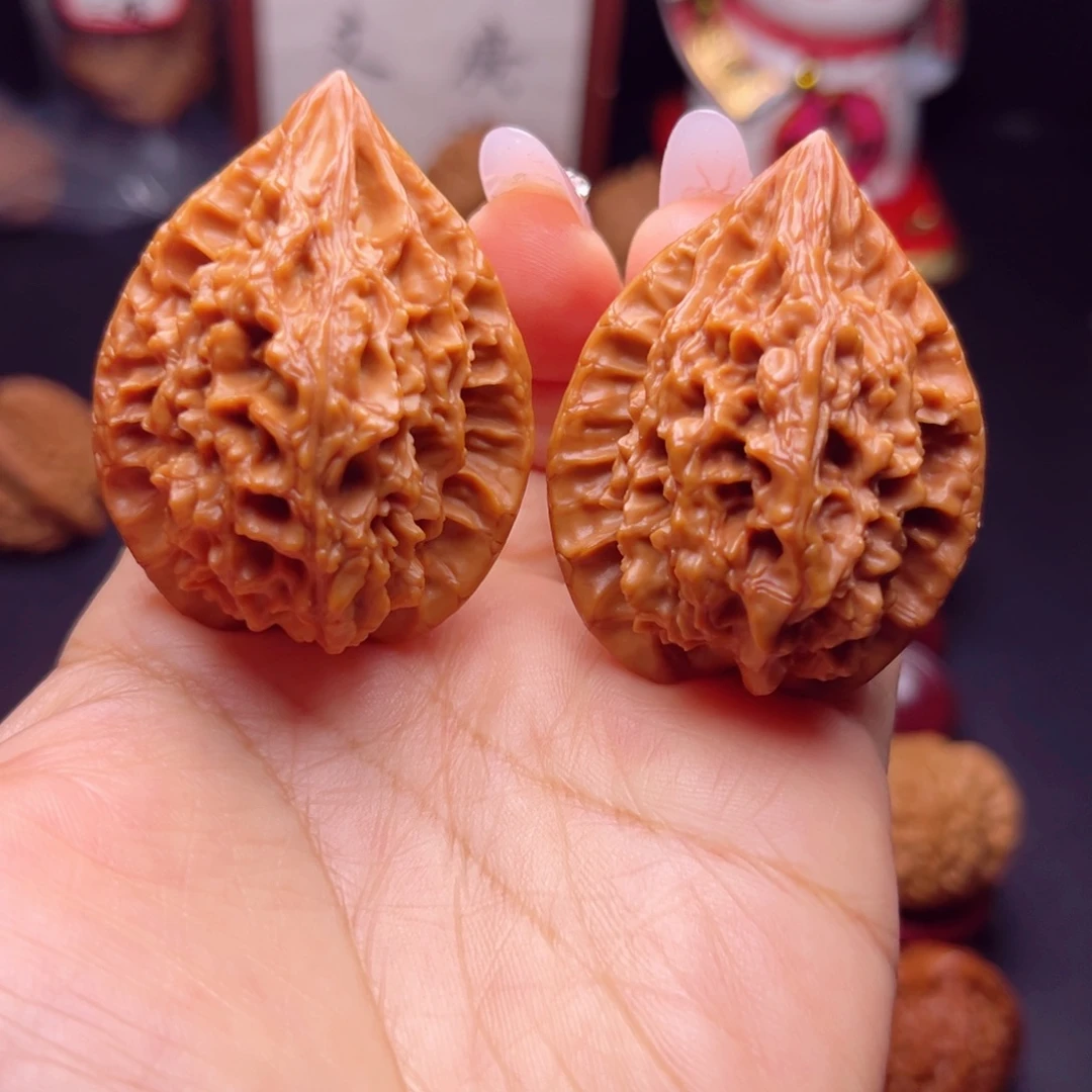 文玩核桃吊坠38尺特高庄十三陵