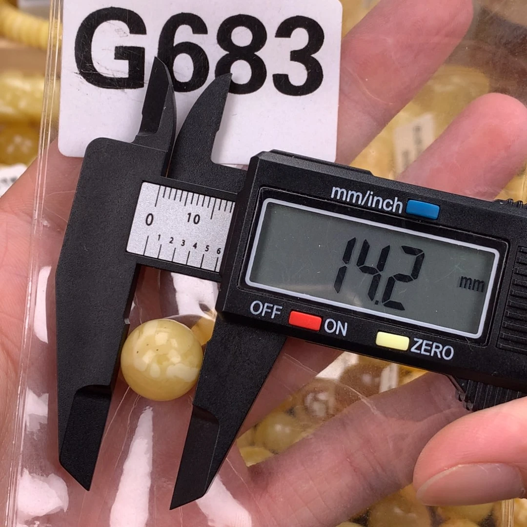 蜜蜡未镶嵌珠宝奇石裸石