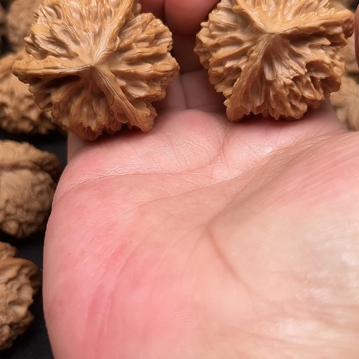 吊坠文玩核桃你们都在