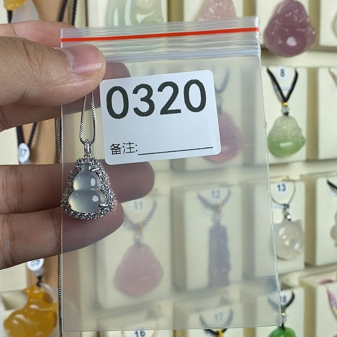 玛瑙/玉髓颈饰合金小*.