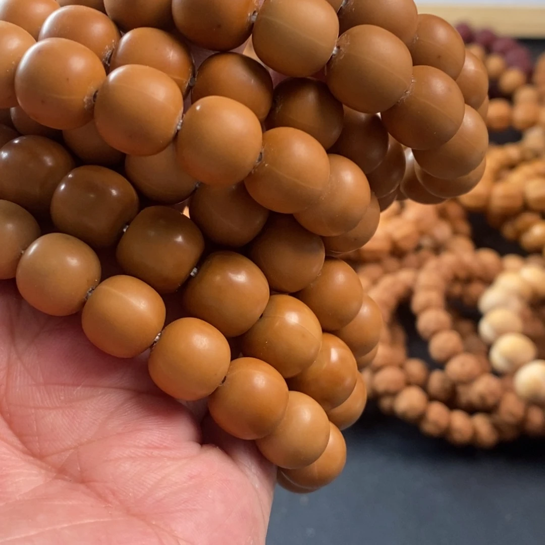 文玩核桃手串油点黑点大老型