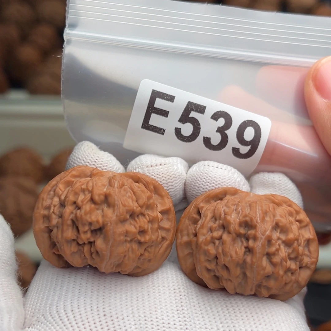 小***圆吊坠文玩核桃E539第一矮39