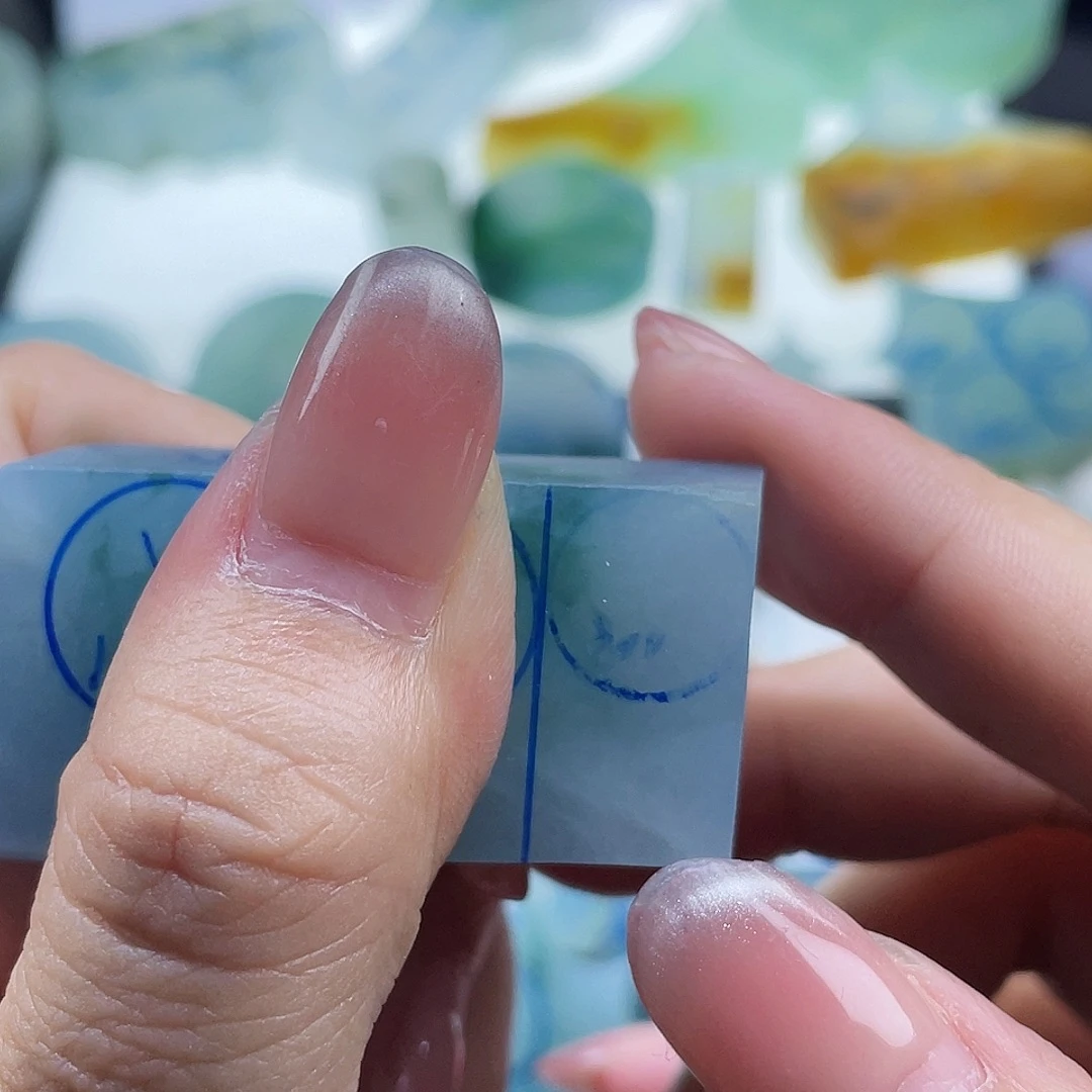 小***兽未镶嵌定制翡翠罗汉头