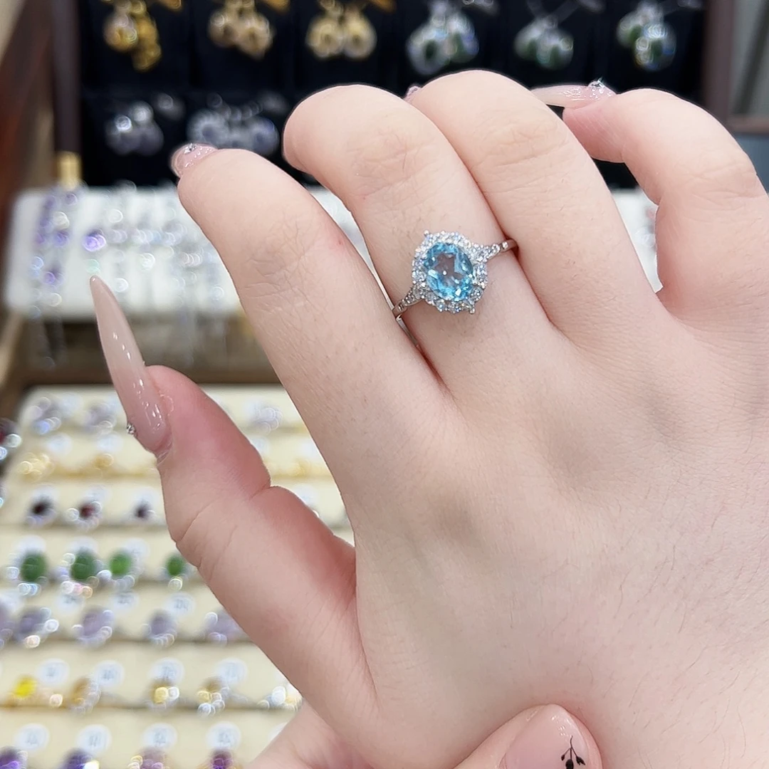 银S925镶嵌托帕石戒指