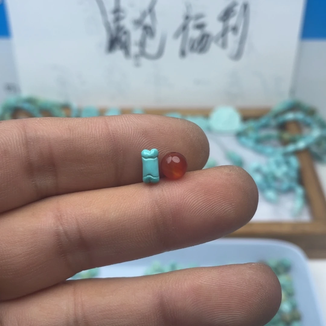 南红玛瑙未镶嵌颈饰103