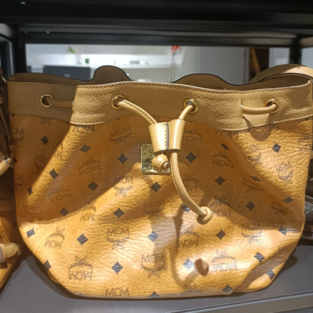 95新 MCM 95新 mcm 抽绳水桶单肩包