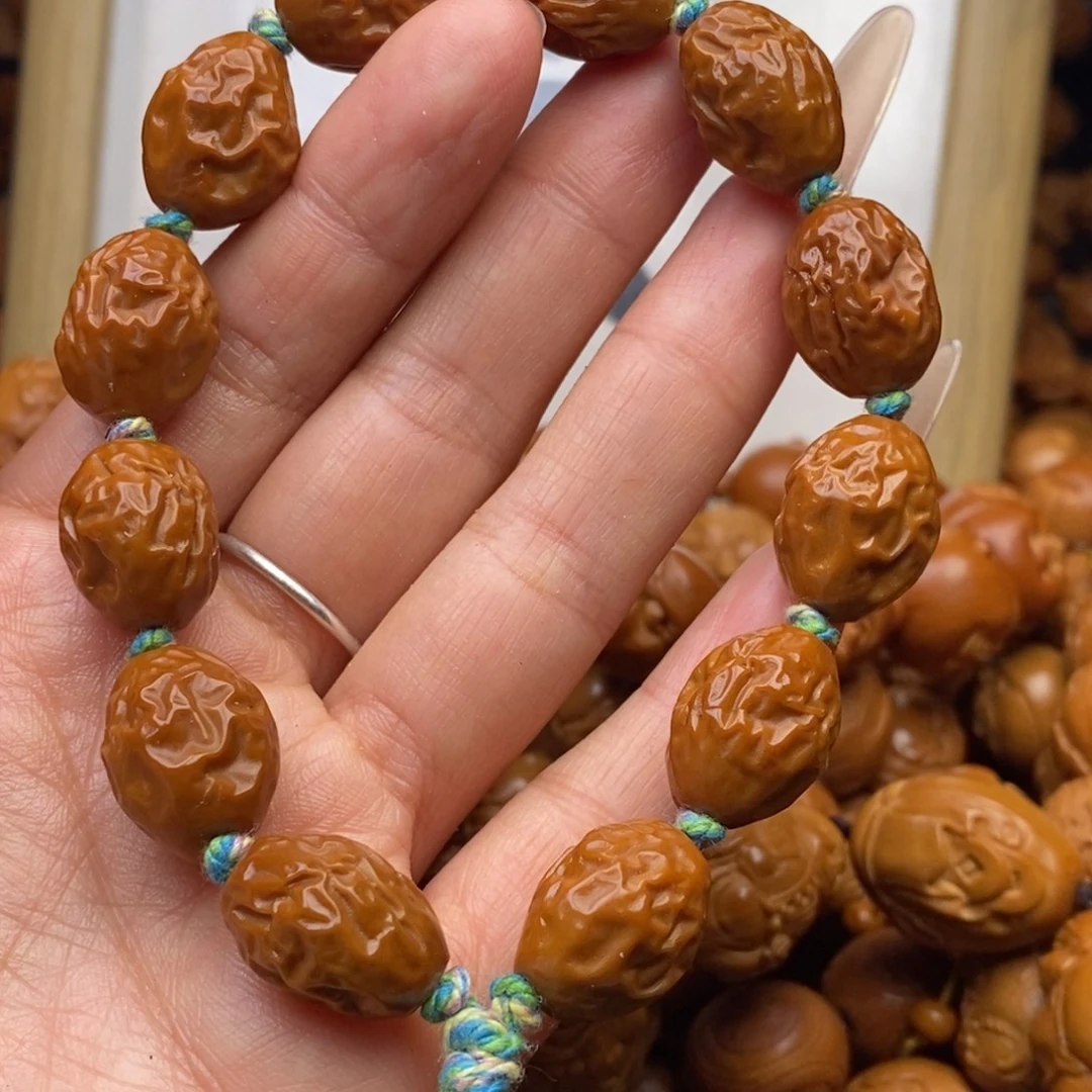 橄榄核手串小红枣