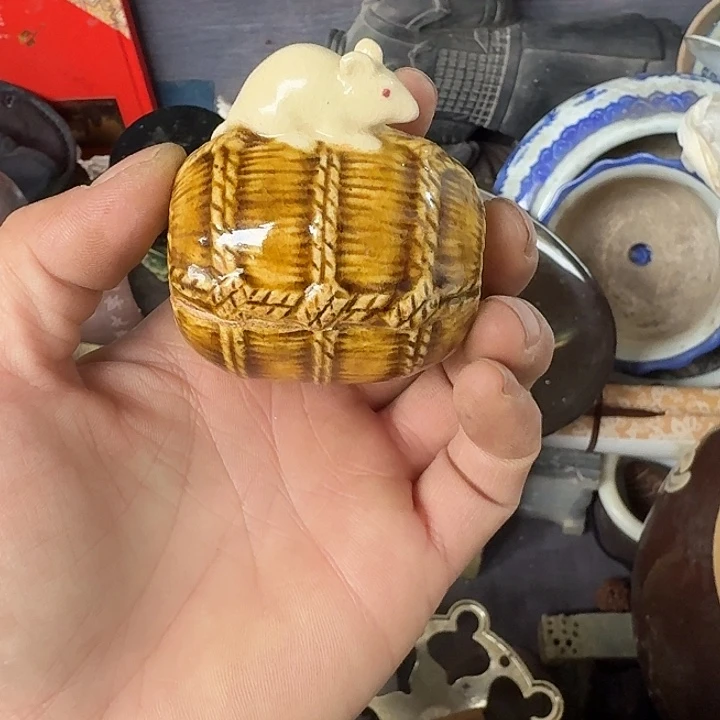 红***了扇子dbxnxjxhxchxdbxb