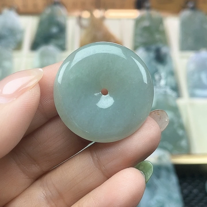 颈饰未镶嵌翡翠天然缅甸翡翠A货平安扣