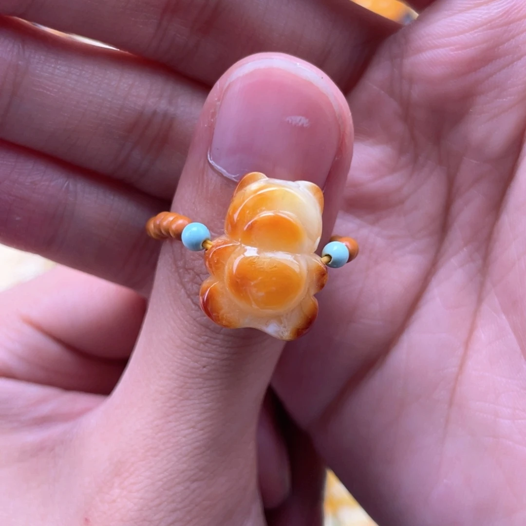 琥珀未镶嵌裸石蜜蜡