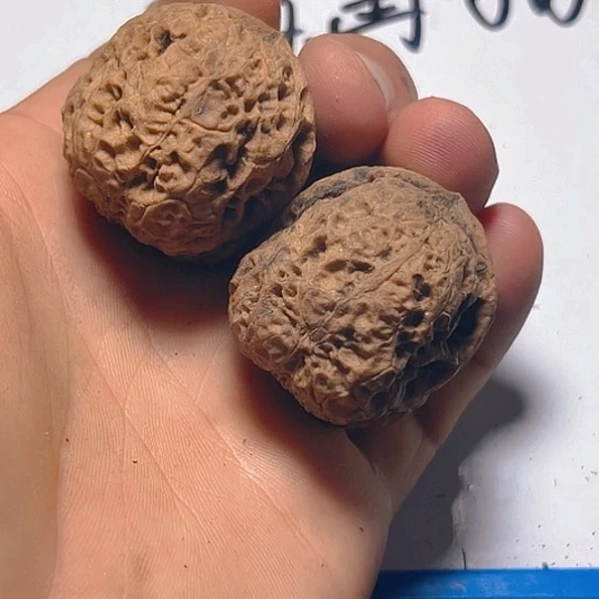 文玩核桃把件47号绣球蟾卡42
