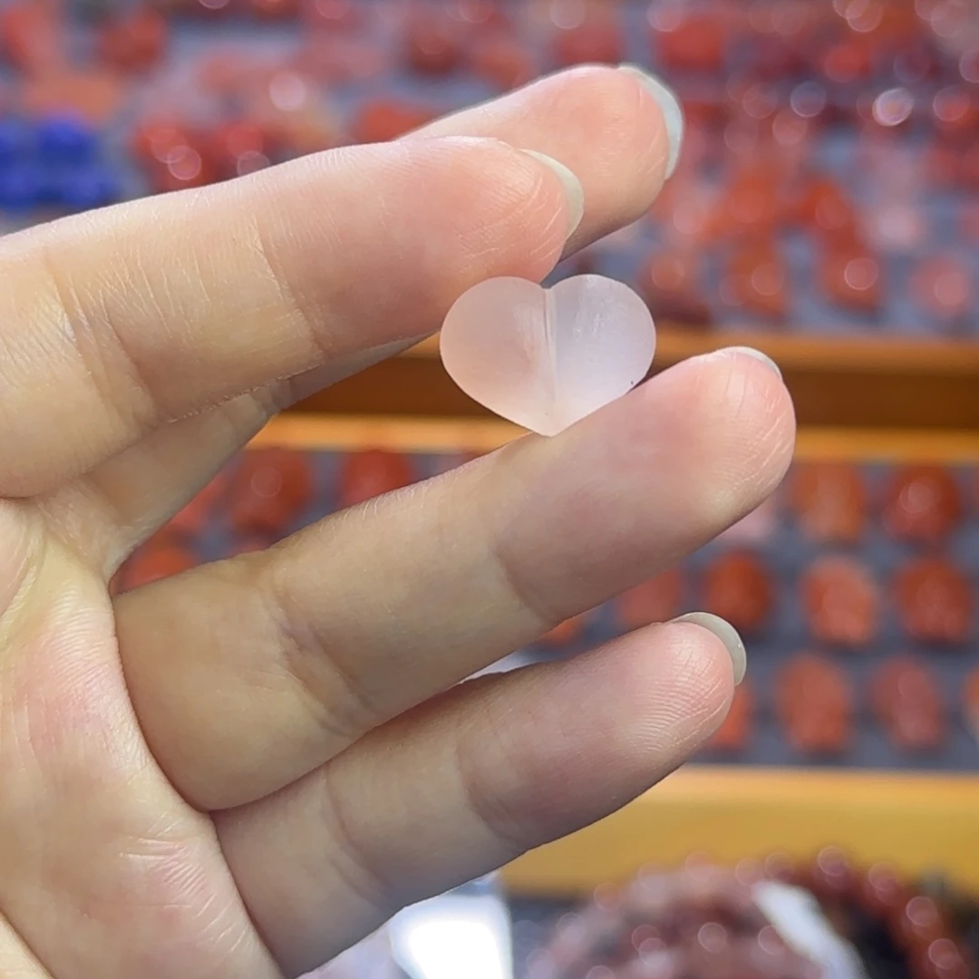 未镶嵌南红玛瑙珠宝半成品屁桃