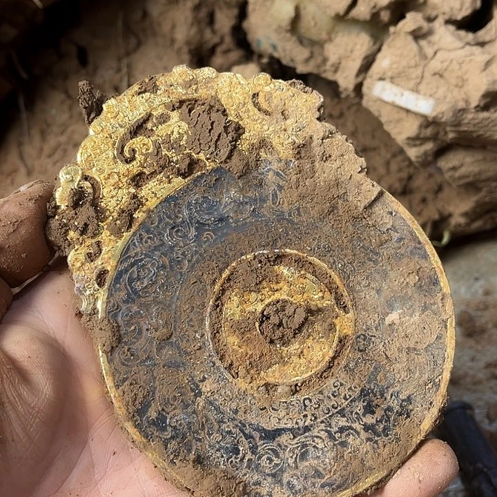 瓷片瓷器紫砂壶啊，
