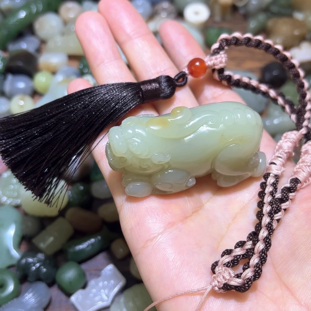 和田玉未镶嵌珠宝半成品