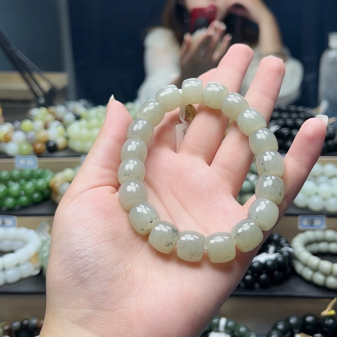 手链未镶嵌和田玉