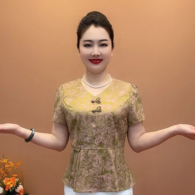 短袖夏季上衣小衫新款收腰时尚气质T恤套头衫