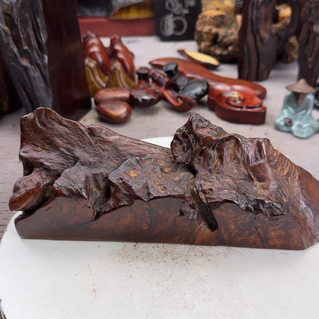 大果紫檀（缅甸花梨）石*