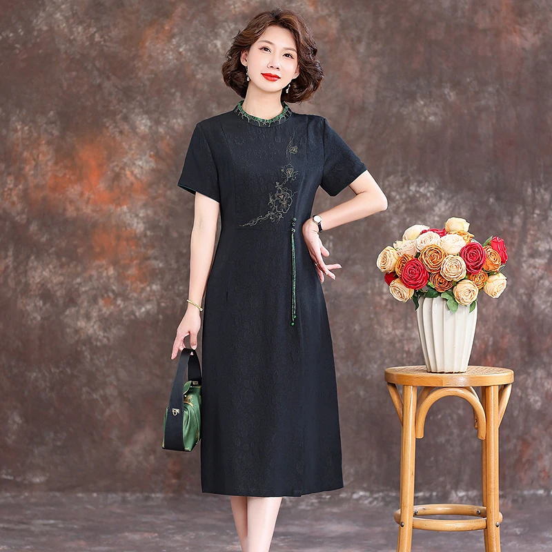 齐黛品牌新中式真丝桑蚕丝连衣裙女2025春夏新款绣花妈妈中长裙子