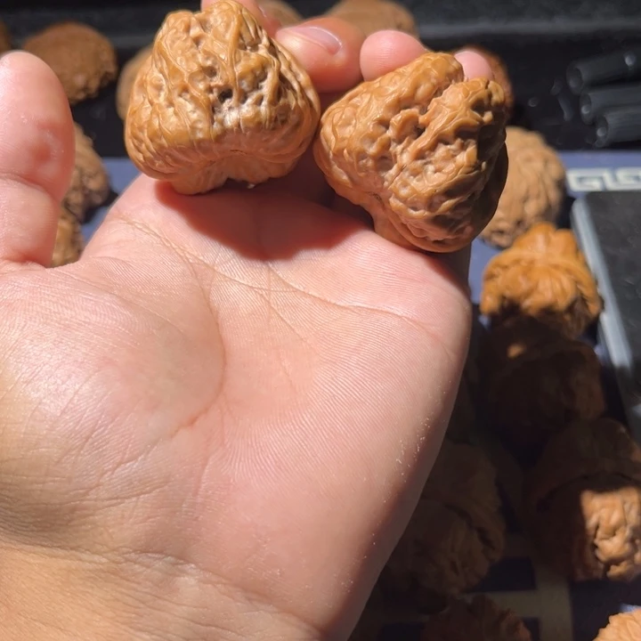 文玩核桃吊坠蛤蟆42