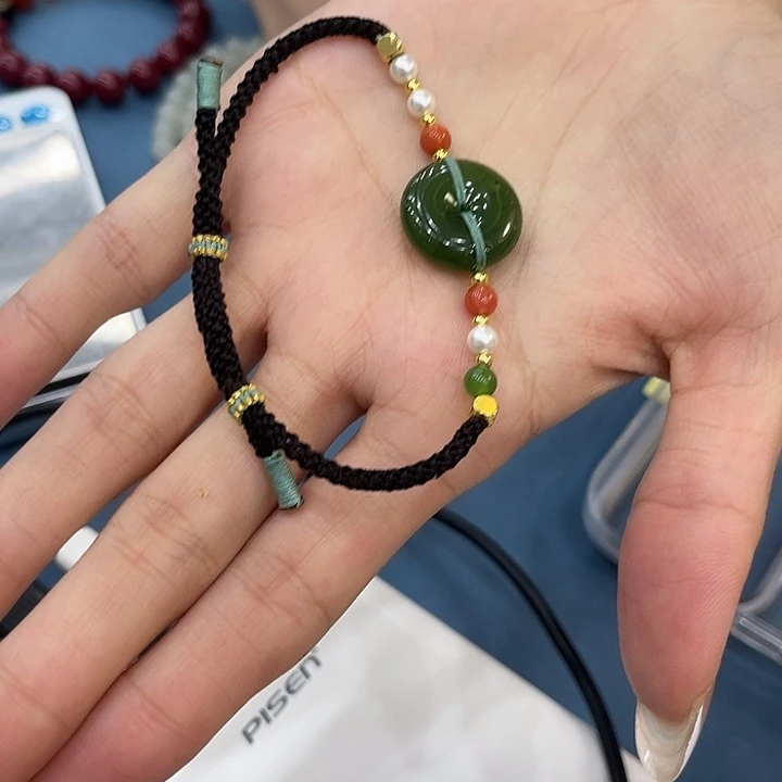 和田玉未镶嵌手绳