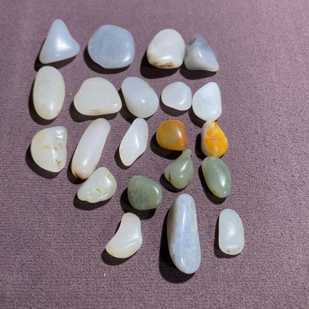 混***虚和田玉（子料）未镶嵌挂件101.7