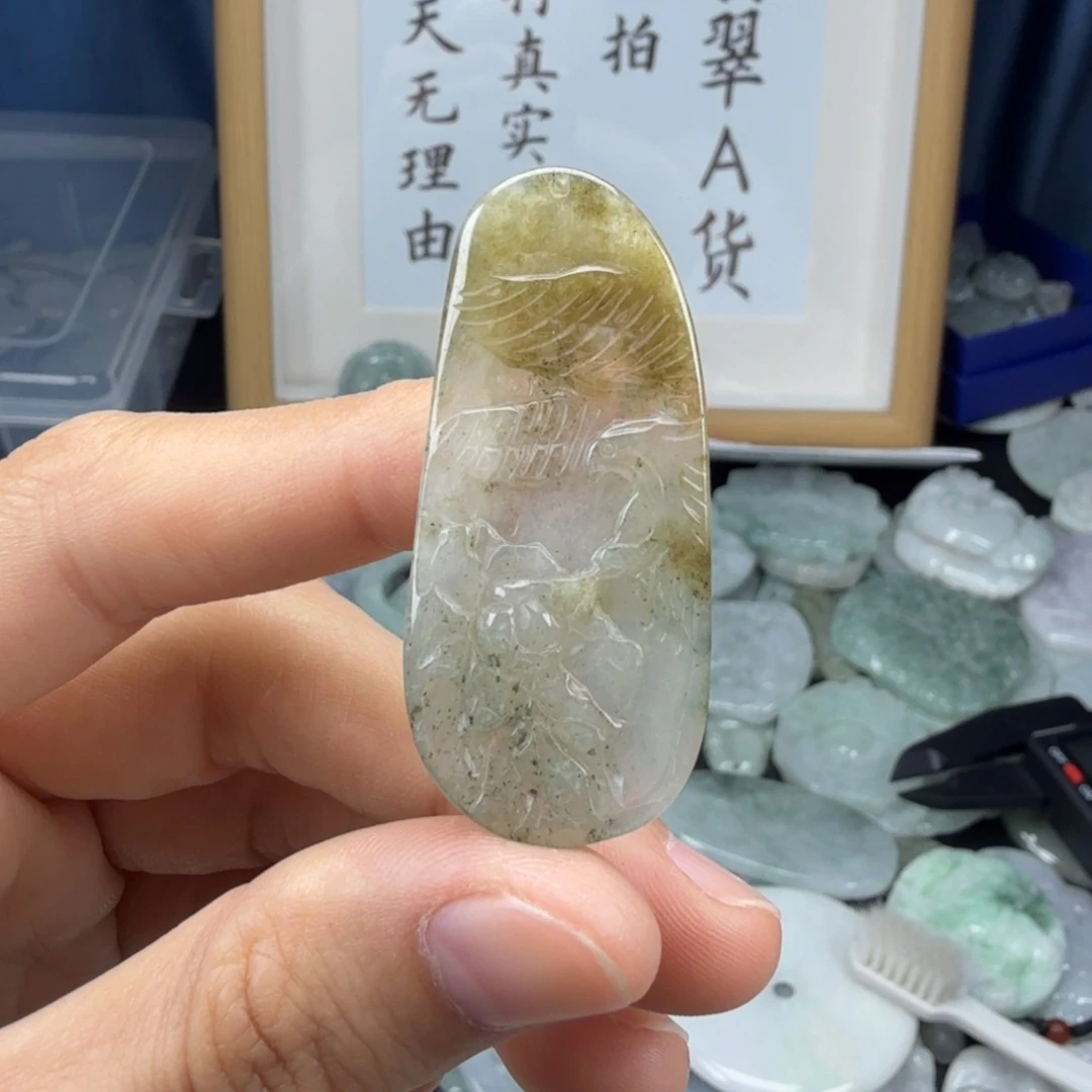 颈饰未镶嵌翡翠翡翠