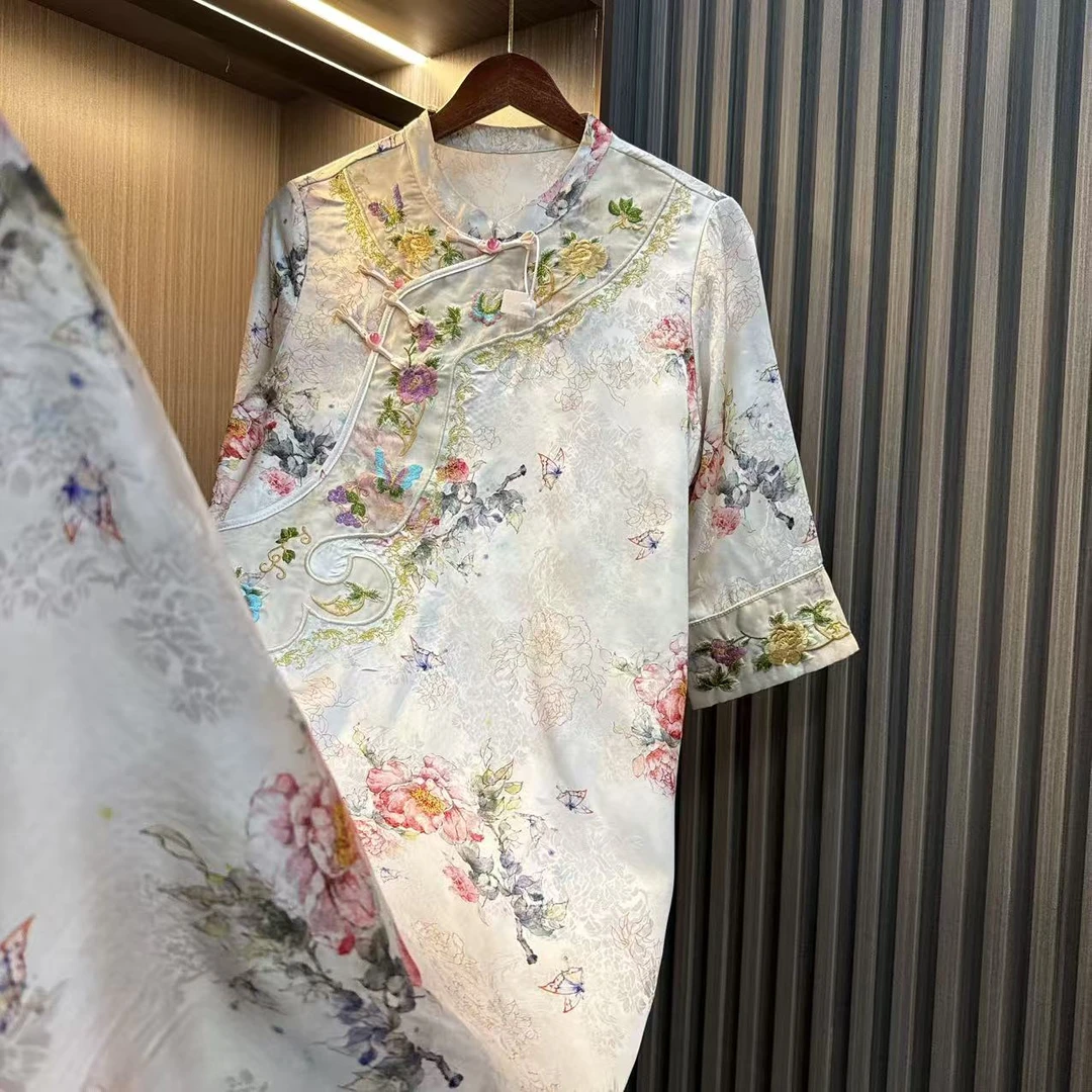 白月光-2025年复古重工刺绣新中式国风宽松禅意温柔气质连衣裙