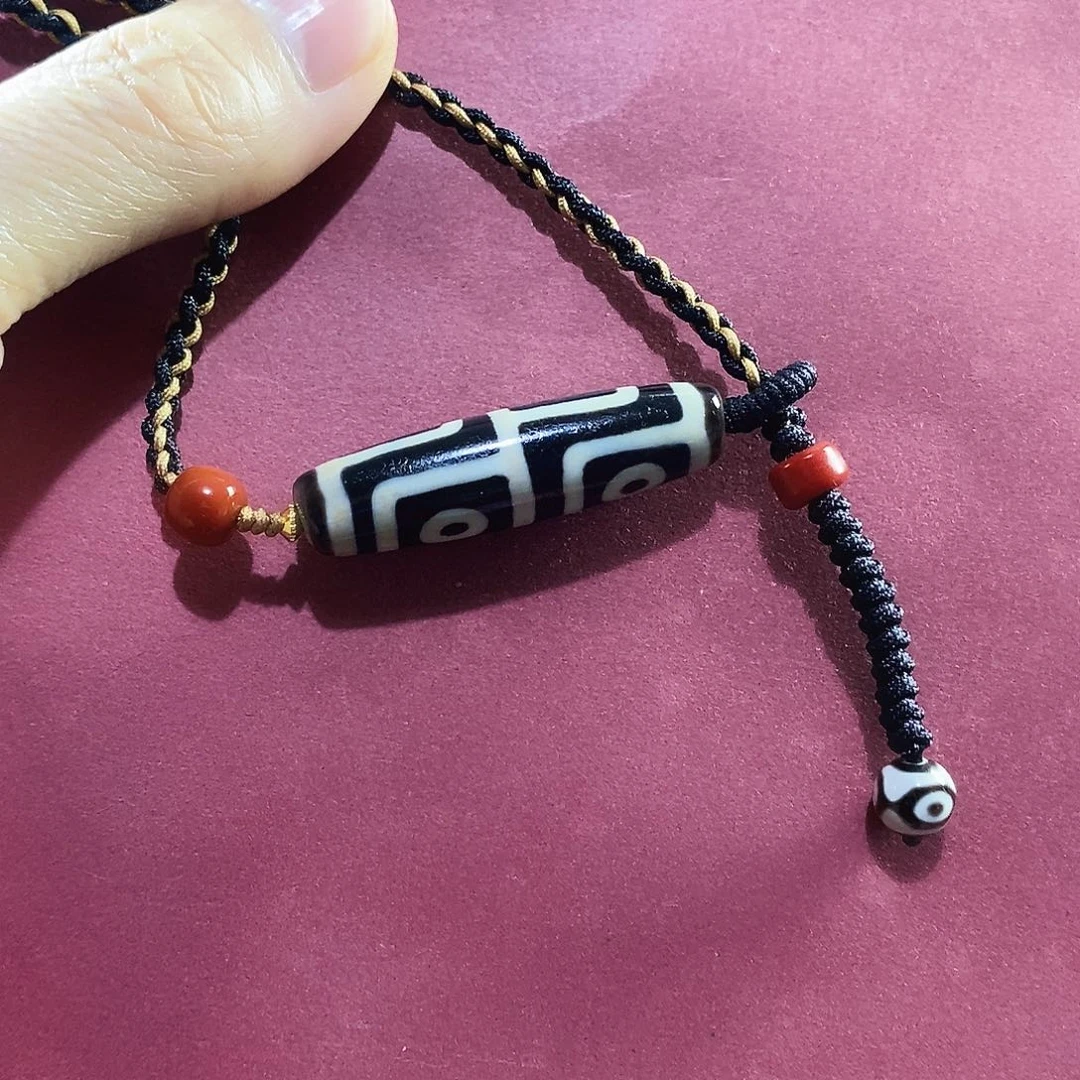 鹰***8玛瑙/玉髓（覆膜）未镶嵌颈饰聚缘门门四