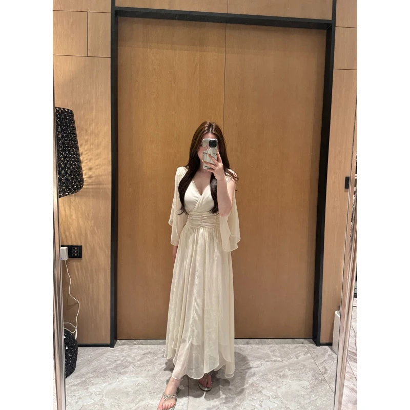 一只雪雪【温柔到骨子里】新款春季气质法式温柔女神风高级感连衣裙