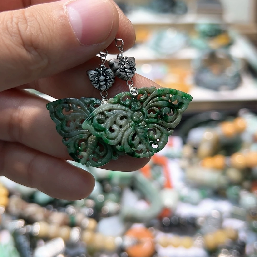 翡翠颈饰未镶嵌S***姥