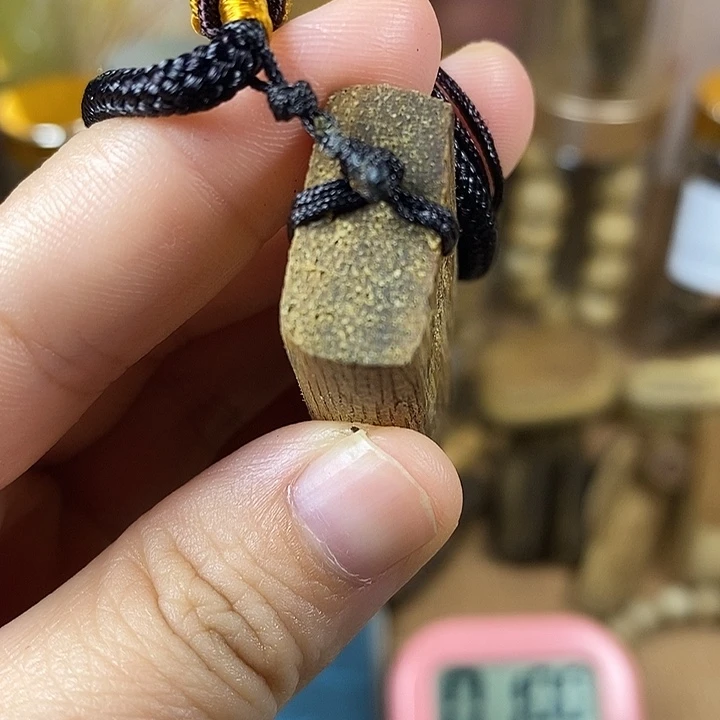 沉香沉香碎屑半*柬埔寨261
