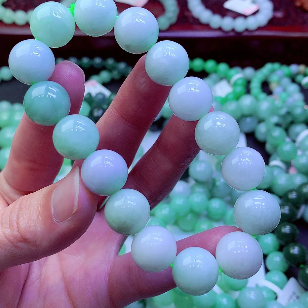 翡翠未镶嵌毛衣链