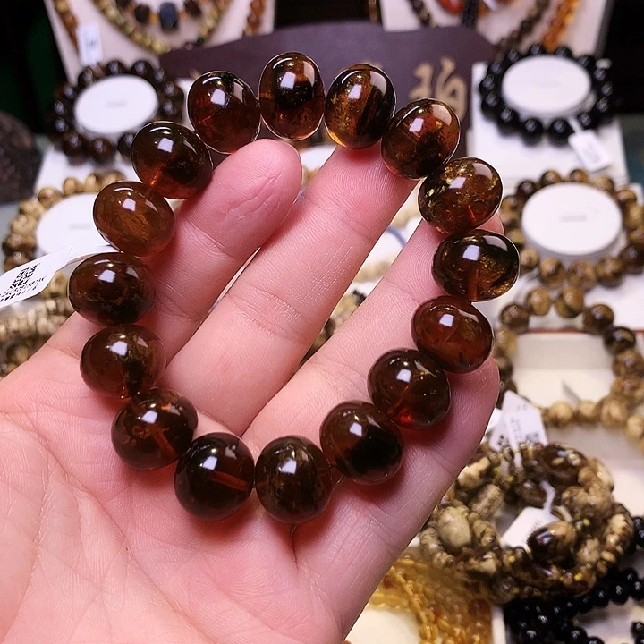 琥珀未镶嵌裸石16+油红蜡278