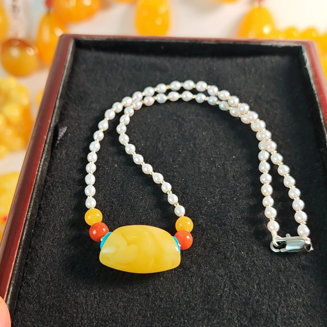 蜜蜡吊坠(赠链)未镶嵌锁骨链