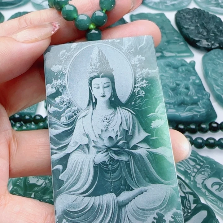 翡翠未镶嵌颈饰多样性发货天然A货翡翠