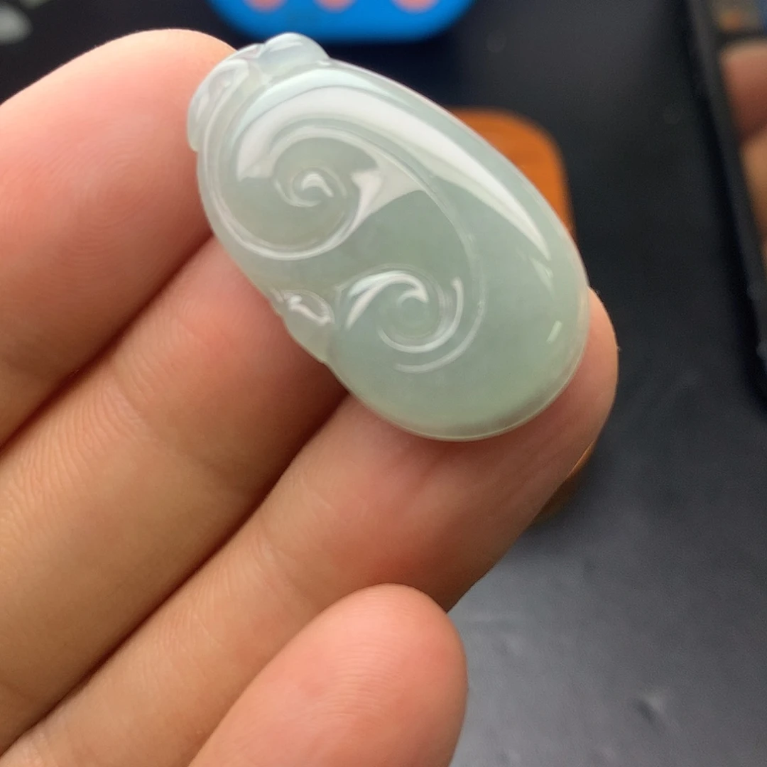 翡翠未镶嵌颈饰翡翠首饰和翡翠珠宝
