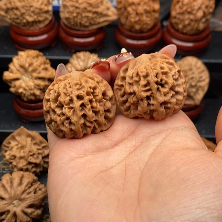 文玩核桃吊坠秦岭秦闷35.5-36